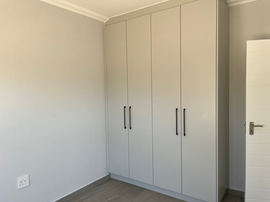 1 Bedroom Property for Sale in Table View Western Cape